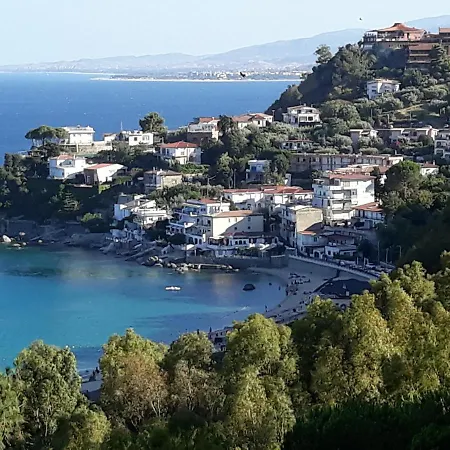 Baia Di *