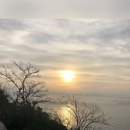 Baia Di Nyaraló *