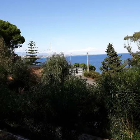 Baia Di *